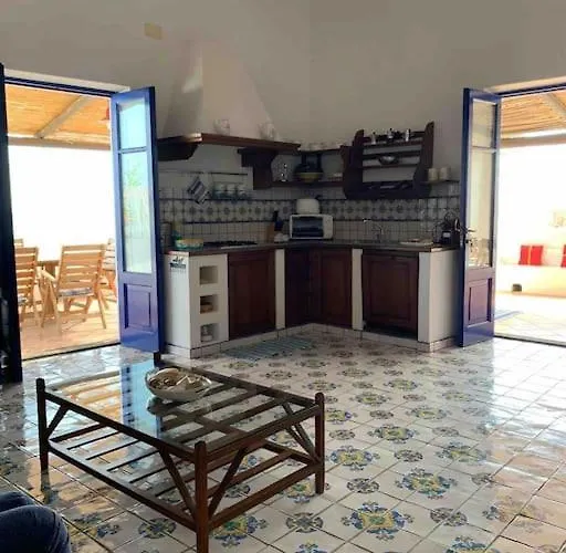 La Casa Del Vecchio Molo Villa *