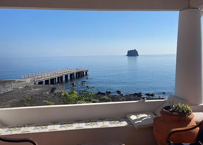 La Casa Del Vecchio Molo Villa Stromboli